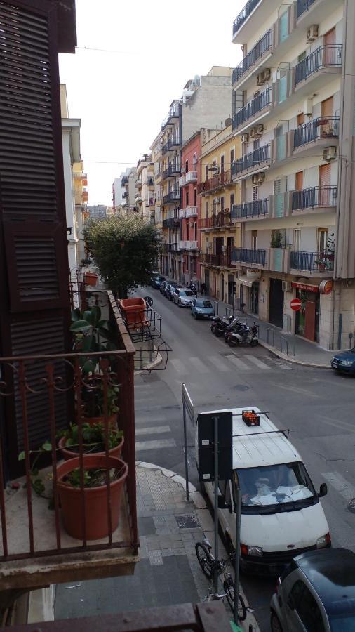 La Rosa Rossa Hotel Bari Bagian luar foto